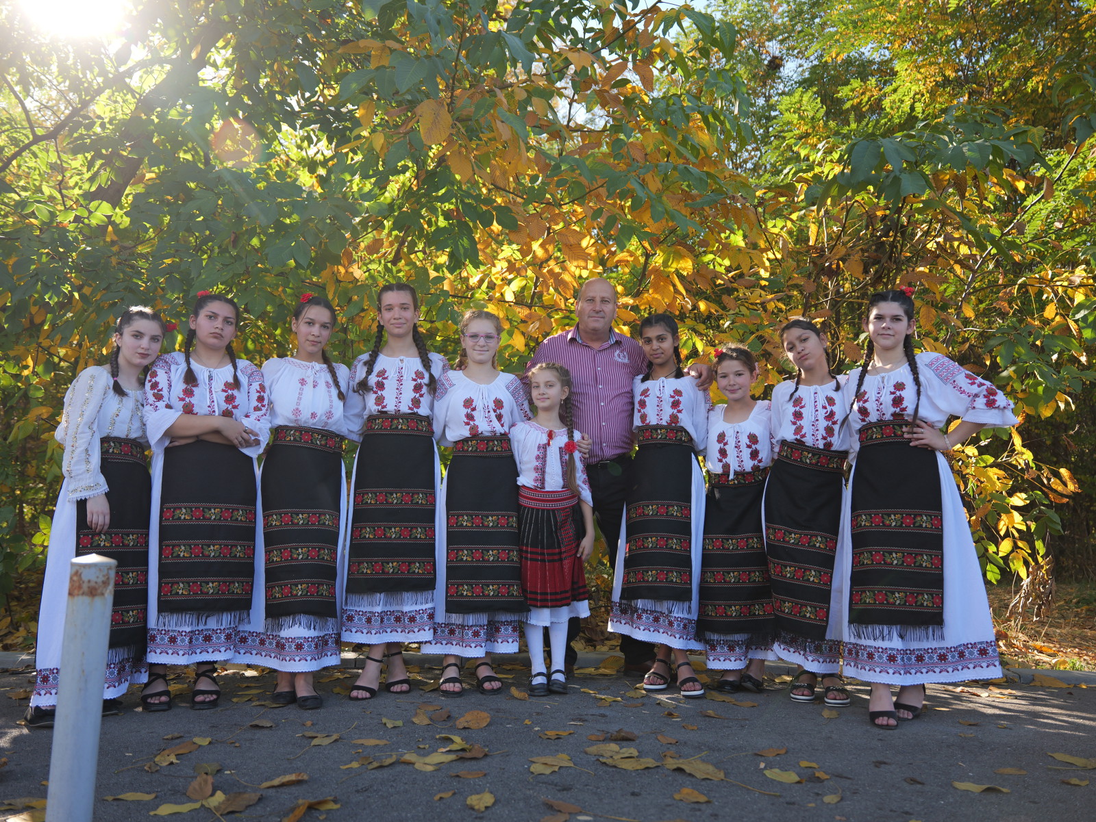 Pro Vita Folklore Ensemble